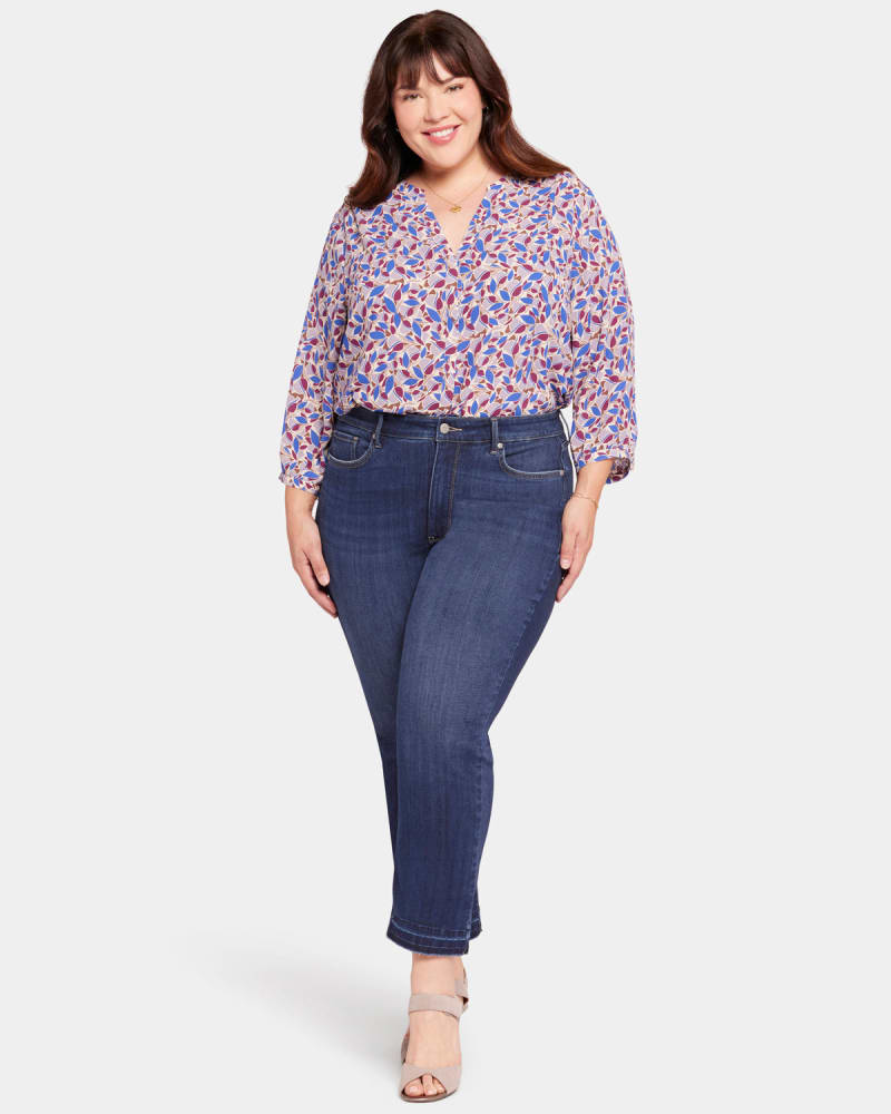 Front of a model wearing a size 14W High Rise Marilyn Ankle Jean in Wonderland by NYDJ. | dia_product_style_image_id:296158